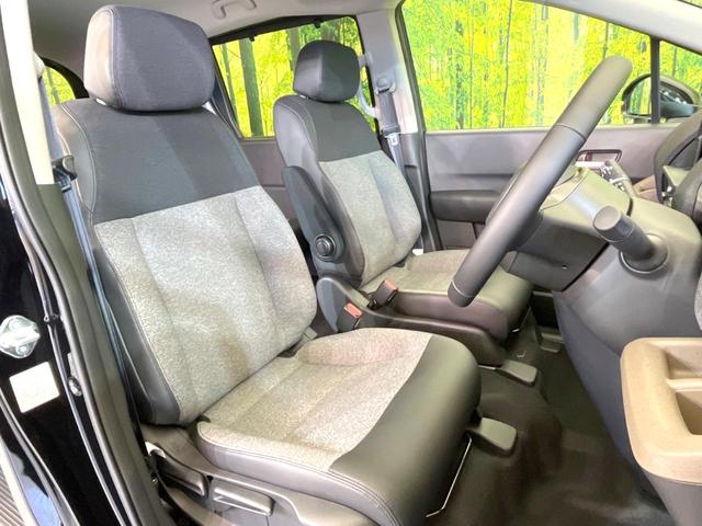 フリード ｅ：ＨＥＶエアー　ＥＸ　登録済未使用車　両側電動スライドドア　アダプティブクルーズコントロール　前席シートヒーター　ＬＥＤヘッドライト　スマートキー　オートライト　オートエアコン　ブラインドスポットモニター（8枚目）