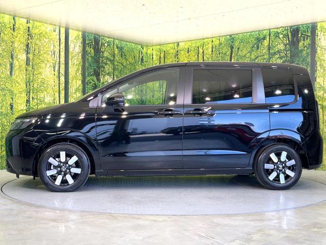 フリード ｅ：ＨＥＶエアー　ＥＸ　登録済未使用車　両側電動スライドドア　アダプティブクルーズコントロール　前席シートヒーター　ＬＥＤヘッドライト　スマートキー　オートライト　オートエアコン　ブラインドスポットモニター（23枚目）