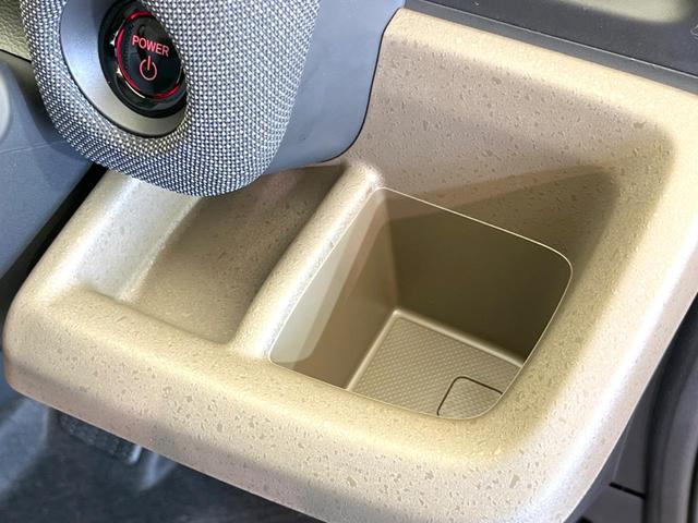 フリード ｅ：ＨＥＶエアー　ＥＸ　登録済未使用車　両側電動スライドドア　アダプティブクルーズコントロール　前席シートヒーター　ＬＥＤヘッドライト　スマートキー　オートライト　オートエアコン　ブラインドスポットモニター（51枚目）