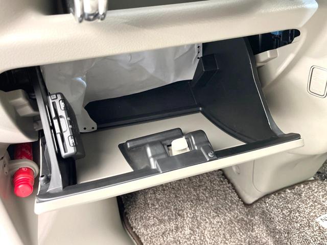 ＮＶ１００クリッパーリオ Ｇ　ターボ　両側電動ドア　オートステップ　フローティングナビ　衝突被害軽減システム　禁煙車　ドラレコ　コーナーセンサー　スマートキー　ＨＩＤヘッド　ＥＴＣ　純正１５インチアルミ　オートハイビーム（49枚目）