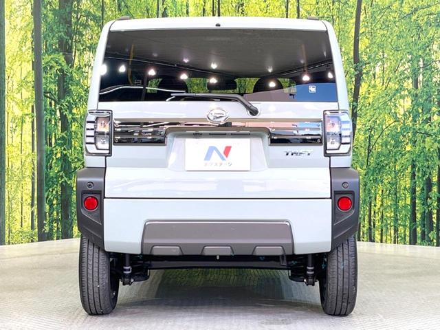 タフト Ｇ　ダーククロムベンチャー　ガラスルーフ　純正ＳＤナビ　バックカメラ　衝突被害軽減システム　禁煙車　コーナーセンサー　スマートキー　ＬＥＤヘッド　純正１５インチアルミ　オートハイビーム　車線逸脱警報　オートライト（15枚目）