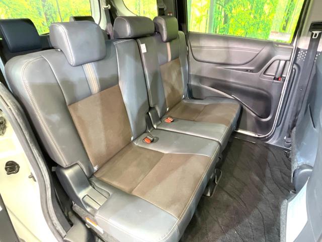 シエンタ Ｇ　クエロ　両側電動ドア　ＳＤナビ　バックカメラ　衝突被害軽減システム　禁煙車　ハーフレザーシート　コーナーセンサー　スマートキー　ＬＥＤヘッド　ＥＴＣ　オートハイビーム　車線逸脱警報　オートライト（9枚目）