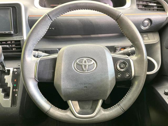 シエンタ Ｇ　クエロ　両側電動ドア　ＳＤナビ　バックカメラ　衝突被害軽減システム　禁煙車　ハーフレザーシート　コーナーセンサー　スマートキー　ＬＥＤヘッド　ＥＴＣ　オートハイビーム　車線逸脱警報　オートライト（12枚目）