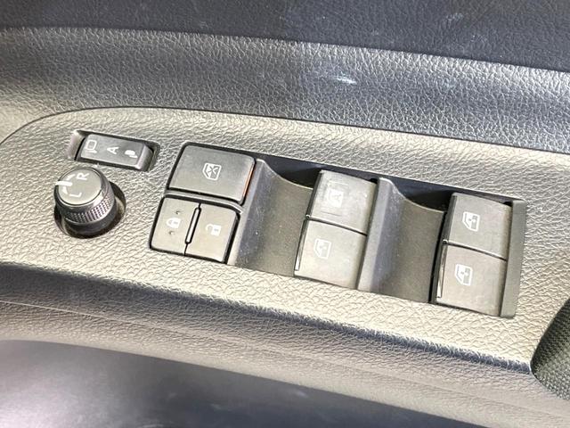 シエンタ Ｇ　クエロ　両側電動ドア　ＳＤナビ　バックカメラ　衝突被害軽減システム　禁煙車　ハーフレザーシート　コーナーセンサー　スマートキー　ＬＥＤヘッド　ＥＴＣ　オートハイビーム　車線逸脱警報　オートライト（31枚目）