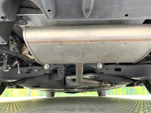 プリウスＰＨＶ Ａレザーパッケージ　純正１１型ナビ　バックカメラ　衝突軽減　レーダークルーズ　禁煙車　レザーシート　パワーシート　コーナーセンサー　スマートキー　ＬＥＤヘッド　ＥＴＣ２．０　オートハイビーム　車線逸脱警報　オートライト（19枚目）