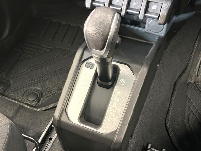 ジムニーシエラ ＪＣ　４ＷＤ　ターボ　ＳＤナビ　衝突被害軽減システム　禁煙車　スマートキー　ＬＥＤヘッド　クルコン　純正１７インチアルミ　オートハイビーム　車線逸脱警報　オートライト　オートエアコン　Ｂｌｕｅｔｏｏｔｈ（28枚目）