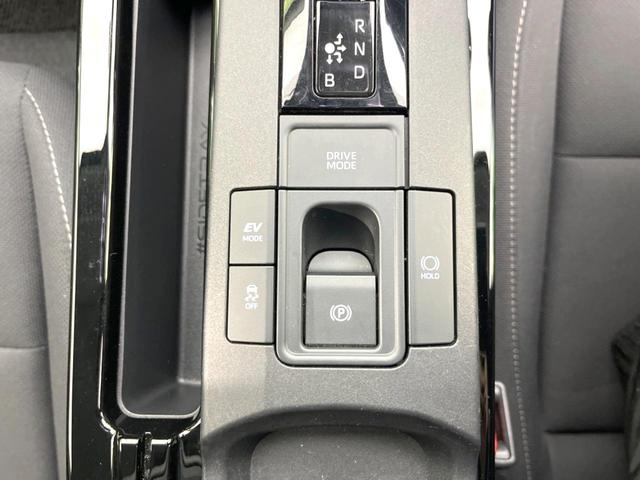 プリウス Ｕ　純正ディスプレイオーディオ　全周囲カメラ　１００Ｖ電源　衝突被害軽減システム　レーダークルーズ　禁煙車　ドラレコ　コーナーセンサー　スマートキー　ＬＥＤヘッド　ＥＴＣ２．０　純正１７インチアルミ（32枚目）