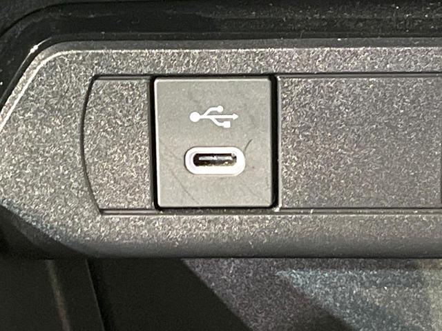 プリウス Ｕ　純正ディスプレイオーディオ　全周囲カメラ　１００Ｖ電源　衝突被害軽減システム　レーダークルーズ　禁煙車　ドラレコ　コーナーセンサー　スマートキー　ＬＥＤヘッド　ＥＴＣ２．０　純正１７インチアルミ（38枚目）