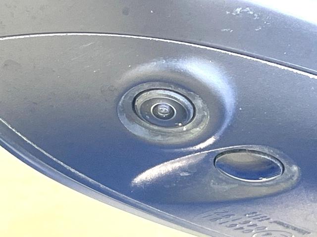 プリウス Ｕ　純正ディスプレイオーディオ　全周囲カメラ　１００Ｖ電源　衝突被害軽減システム　レーダークルーズ　禁煙車　ドラレコ　コーナーセンサー　スマートキー　ＬＥＤヘッド　ＥＴＣ２．０　純正１７インチアルミ（50枚目）