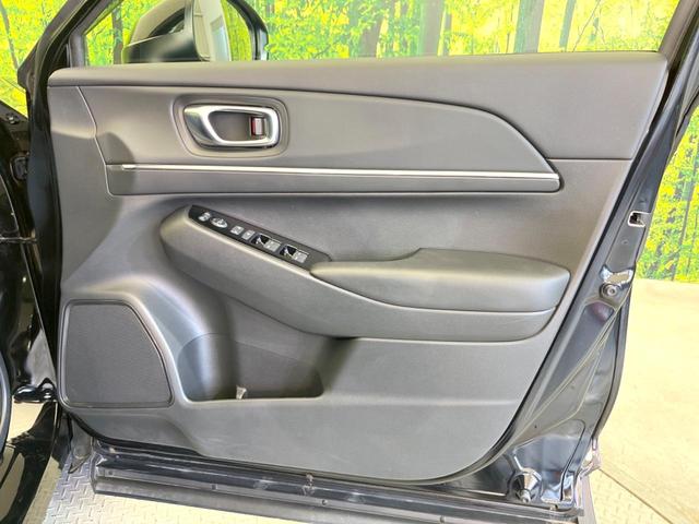 ヴェゼル e:HEV Z バックカメラ 衝突被害軽減システム レーダークルーズ 禁煙車 電動リアゲート ハーフレザーシート ドラレコ コーナーセンサー スマートキー LEDヘッド ビルトインETC 純正18インチアルミ(37枚目)