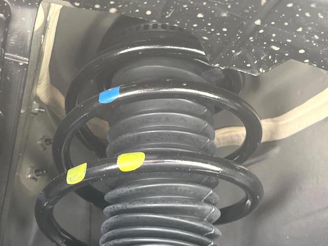 セレナ ハイウェイスターＶ　純正１２型ナビ　プロパイロット　アラウンドビューモニター　デジタルインナーミラー　両側電動スライドドア　禁煙車　パドルシフト　ＥＴＣ　ＬＥＤヘッドライト　リヤオートエアコン　オートマチックハイビーム（21枚目）