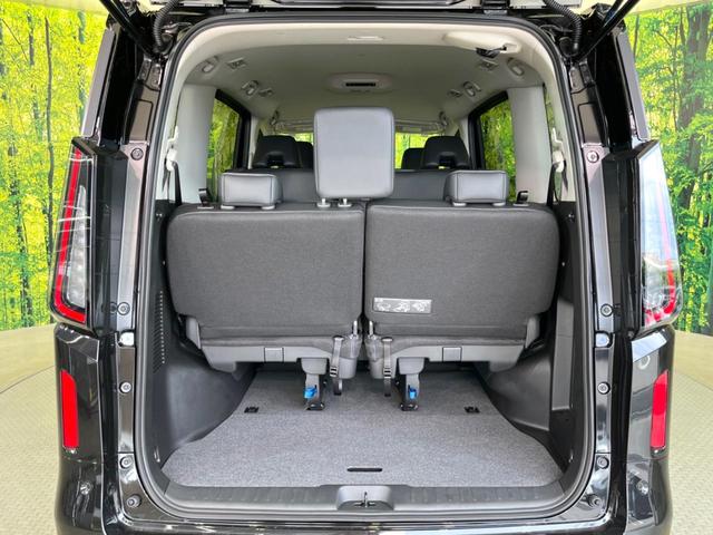 セレナ ハイウェイスターＶ　純正１２型ナビ　プロパイロット　アラウンドビューモニター　デジタルインナーミラー　両側電動スライドドア　禁煙車　パドルシフト　ＥＴＣ　ＬＥＤヘッドライト　リヤオートエアコン　オートマチックハイビーム（39枚目）