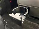 Ｄ　パワーパッケージ　禁煙車　ナビ　バックカメラ　Ｂｌｕｅｔｏｏｔｈ　ＥＴＣ　両側電動ドア　シートヒーター　ＨＩＤヘッド　フォグ　電格ミラー　プライバシーガラス　オートライト　オートエアコン　スマートキー（29枚目）