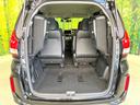 後席を格納すると、これだけの広さが!シーンに合わせたシートアレンジで、大きな荷物も積むことが出来ます♪