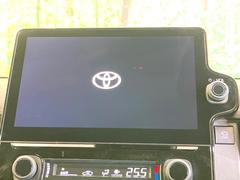 �ڣ���������������ǥ����ץ쥤�����ǥ���������̤Υǥ����ץ쥤�ϣ������ã��У�������������������郎���Ѳ�ǽ���礭�ʲ��̤ǥ��ޥۥʥӥ��ץ��������Ѥ��������ޤ��� 3