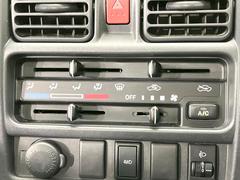 �����ߤ�뤤�Ƥ����ʤ˲�Ŭ�ʶ�Ĵ���Ϥ��Ƥ���롢������뼰��������������� 5