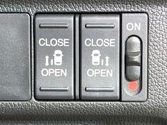 ��ξ¦�ѥ���饤�ɥɥ��ۥ��ޡ��ȥ����䱿ž�ʤΥ����å��Ǹ���ξ¦���饤�ɥɥ��γ��Ĥ���ǽ����ư�������Ϥ�����ƥɥ��򳫤���ɬ�פ�̵���������ʤ����ͤǤ��ñ�˳����Ĥ�Ǥ���Ŭ�Ǥ��� 5