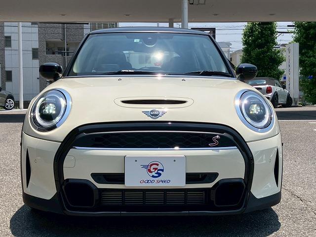 ＭＩＮＩ クーパーＳ　ＡｐｐｌｅＣａｒＰｌａｙ　バックカメラ　前後コーナーセンサー　シートヒーター　ドライビングモード　クルーズコントロール　コンフォートアクセス　ミラーＥＴＣ　アイドリングストップ　オートライト（72枚目）