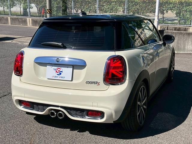 ＭＩＮＩ ３ドア　ＣＯＯＰＥＲ　Ｓ　革シート　純正ナビ　バックカメラ　シートヒーター　ブリッツ車高調　インテリジェントセーフティー　アダクティブクルーズコントロール　ミラーＥＴＣ　コンフォートアクセス　ドライビングモード（13枚目）