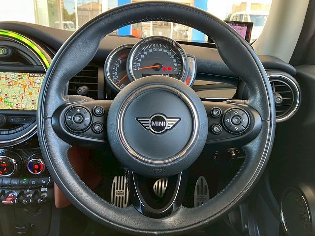 ＭＩＮＩ ３ドア　ＣＯＯＰＥＲ　Ｓ　革シート　純正ナビ　バックカメラ　シートヒーター　ブリッツ車高調　インテリジェントセーフティー　アダクティブクルーズコントロール　ミラーＥＴＣ　コンフォートアクセス　ドライビングモード（33枚目）