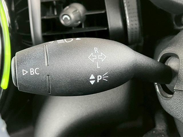 ＭＩＮＩ クーパー　純正ＨＤＤナビ　バックカメラ　前後コーナーセンサー　衝突軽減　マルチファンクションステアリング　オートライト　レインセンサー　ＥＴＣ　アイドリングストップ　コンフォートアクセス　横滑り防止（30枚目）