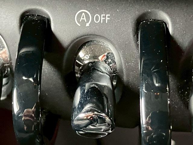 ＭＩＮＩ クーパー　純正ＨＤＤナビ　バックカメラ　前後コーナーセンサー　衝突軽減　マルチファンクションステアリング　オートライト　レインセンサー　ＥＴＣ　アイドリングストップ　コンフォートアクセス　横滑り防止（46枚目）
