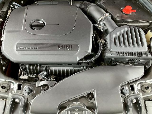 ＭＩＮＩ クーパー　純正ＨＤＤナビ　バックカメラ　前後コーナーセンサー　衝突軽減　マルチファンクションステアリング　オートライト　レインセンサー　ＥＴＣ　アイドリングストップ　コンフォートアクセス　横滑り防止（60枚目）