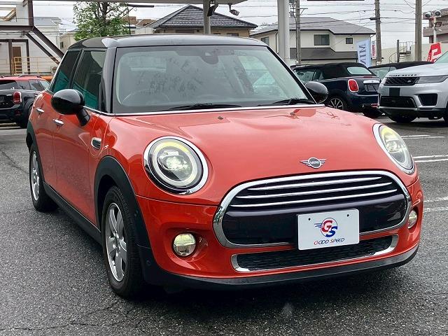 ＭＩＮＩ クーパー　純正ＨＤＤナビ　バックカメラ　前後コーナーセンサー　衝突軽減　マルチファンクションステアリング　オートライト　レインセンサー　ＥＴＣ　アイドリングストップ　コンフォートアクセス　横滑り防止（62枚目）