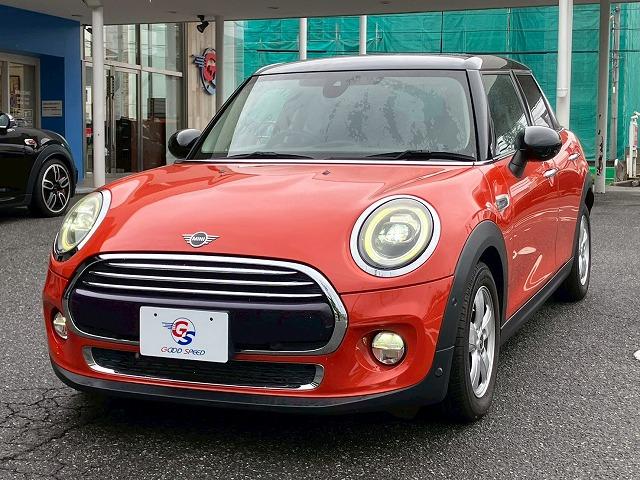 ＭＩＮＩ クーパー　純正ＨＤＤナビ　バックカメラ　前後コーナーセンサー　衝突軽減　マルチファンクションステアリング　オートライト　レインセンサー　ＥＴＣ　アイドリングストップ　コンフォートアクセス　横滑り防止（68枚目）