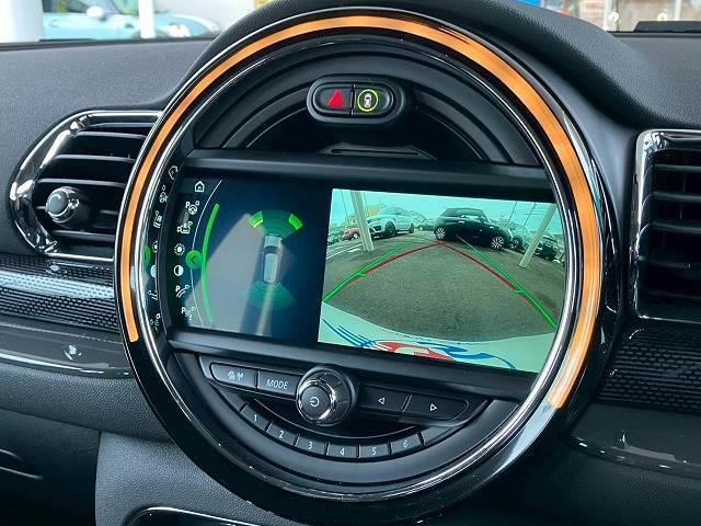 ＭＩＮＩ クーパーＳＤ　クラブマン　純正ナビ　バックカメラ　アダクティブクルーズコントロール　インテリジェントセーフティー　コンフォートアクセス　ミラーＥＴＣ　オートライト　レインセンサー　アイドリングストップ　ドライビングモード（5枚目）