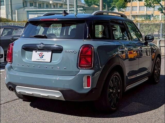 ＭＩＮＩ クーパーＤ　クロスオーバー　オール４　４ＷＤ　ワンオーナー　純正ＨＤＤナビ　バックカメラシートヒーター　アダプティブクルーズコントロール　ヘッドアップディスプレイ　ドライビングモード　前後コーナーセンサー　ミラーＥＴＣ（13枚目）