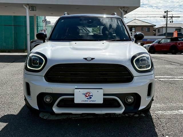 ＭＩＮＩ クーパーＤ　クロスオーバー　アンテイムドエディション　純正ナビ　バックカメラ　シートヒーター　アダクティブクルーズコントロール　電動リアゲート　インテリジェントセーフティー　ドライビングモード　ミラーＥＴＣ　コンフォートアクセス　レインセンサー（12枚目）