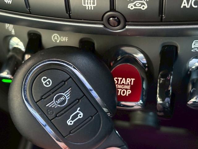 ＭＩＮＩ クーパーＤ　クロスオーバー　アンテイムドエディション　純正ナビ　バックカメラ　シートヒーター　アダクティブクルーズコントロール　電動リアゲート　インテリジェントセーフティー　ドライビングモード　ミラーＥＴＣ　コンフォートアクセス　レインセンサー（59枚目）