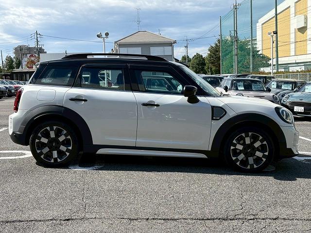 ＭＩＮＩ クーパーＤ　クロスオーバー　アンテイムドエディション　純正ナビ　バックカメラ　シートヒーター　アダクティブクルーズコントロール　電動リアゲート　インテリジェントセーフティー　ドライビングモード　ミラーＥＴＣ　コンフォートアクセス　レインセンサー（74枚目）
