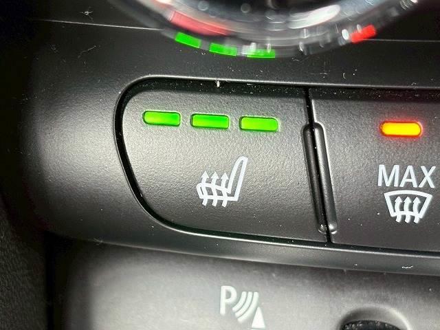 MINI 3ドアJOHN COOPER WORKS 純正ナビ バックカメラ シートヒーター アダクティブクルーズコントロール インテリジェントセーフティー パドルシフト ヘッドアップディスプレイ ミラーETC ダイナミカシート コンフォートアクセス(6枚目)