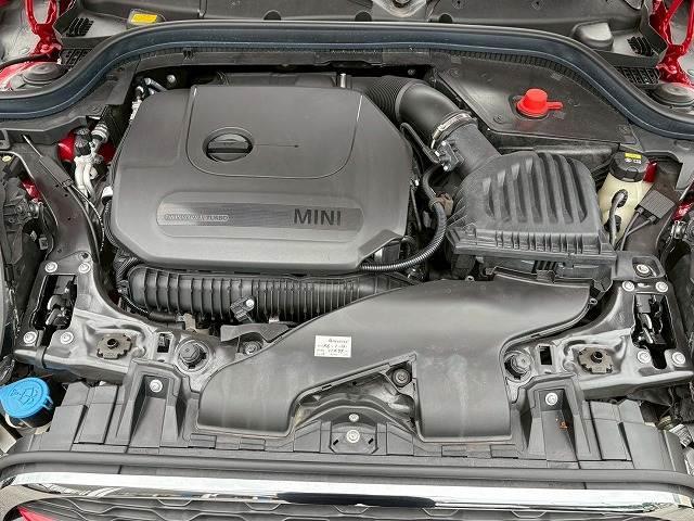 MINI 3ドアJOHN COOPER WORKS 純正ナビ バックカメラ シートヒーター アダクティブクルーズコントロール インテリジェントセーフティー パドルシフト ヘッドアップディスプレイ ミラーETC ダイナミカシート コンフォートアクセス(18枚目)