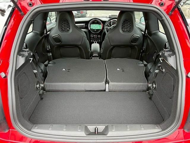 MINI 3ドアJOHN COOPER WORKS 純正ナビ バックカメラ シートヒーター アダクティブクルーズコントロール インテリジェントセーフティー パドルシフト ヘッドアップディスプレイ ミラーETC ダイナミカシート コンフォートアクセス(19枚目)