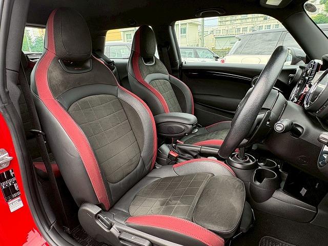 MINI 3ドアJOHN COOPER WORKS 純正ナビ バックカメラ シートヒーター アダクティブクルーズコントロール インテリジェントセーフティー パドルシフト ヘッドアップディスプレイ ミラーETC ダイナミカシート コンフォートアクセス(31枚目)
