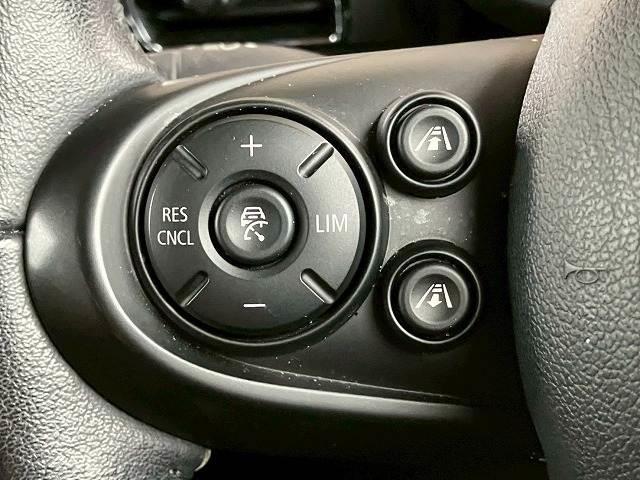 MINI COOPER 純正ナビ バックカメラ アダクティブクルーズコントロール ミラーETC インテリジェントセーフティー コンフォートアクセス LEDヘッドライト アイドリングストップ レインセンサー オートライト(7枚目)