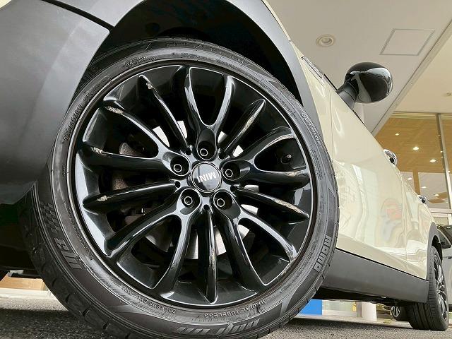 MINI COOPER 純正ナビ バックカメラ アダクティブクルーズコントロール ミラーETC インテリジェントセーフティー コンフォートアクセス LEDヘッドライト アイドリングストップ レインセンサー オートライト(21枚目)