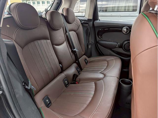 MINI 5ドア COOPER SD 60イヤーズエディション 本革シート シートヒータ 純正ナビ バックカメラ アダクティブクルーズコントロール インテリジェントセーフティー コンフォートアクセス ミラーETC コーナーセンサー LEDヘッドライト(32枚目)