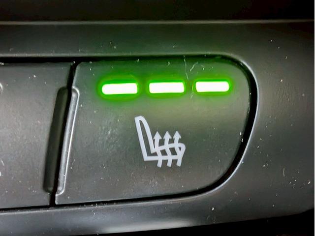 MINI 5ドア COOPER SD 60イヤーズエディション 本革シート シートヒータ 純正ナビ バックカメラ アダクティブクルーズコントロール インテリジェントセーフティー コンフォートアクセス ミラーETC コーナーセンサー LEDヘッドライト(54枚目)