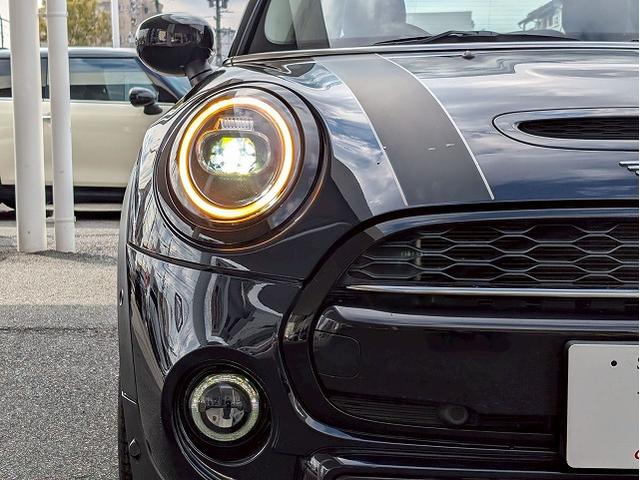 MINI 5ドア COOPER SD 60イヤーズエディション 本革シート シートヒータ 純正ナビ バックカメラ アダクティブクルーズコントロール インテリジェントセーフティー コンフォートアクセス ミラーETC コーナーセンサー LEDヘッドライト(69枚目)