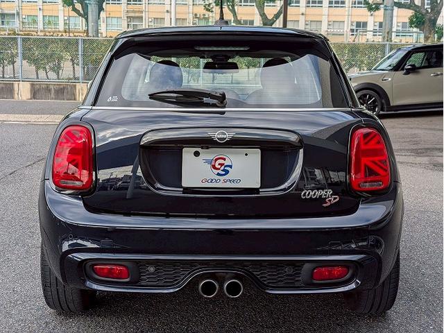 MINI 5ドア COOPER SD 60イヤーズエディション 本革シート シートヒータ 純正ナビ バックカメラ アダクティブクルーズコントロール インテリジェントセーフティー コンフォートアクセス ミラーETC コーナーセンサー LEDヘッドライト(75枚目)