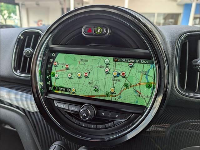 MINI ジョンクーパーワークス クロスオーバー 純正ナビ バックカメラ アダクティブクルーズコントロール シートヒーター ミラーETC ヘッドアップディスプレイ インテリジェントセーフティー コンフォートアクセス ダイナミカシート(4枚目)