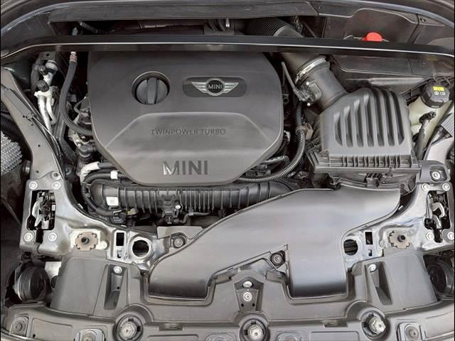 MINI ジョンクーパーワークス クロスオーバー 純正ナビ バックカメラ アダクティブクルーズコントロール シートヒーター ミラーETC ヘッドアップディスプレイ インテリジェントセーフティー コンフォートアクセス ダイナミカシート(18枚目)