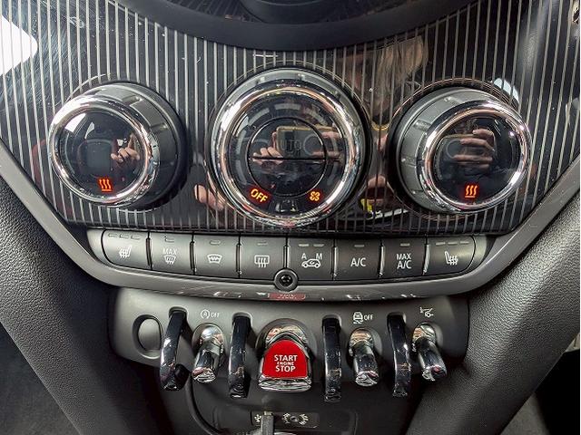 MINI ジョンクーパーワークス クロスオーバー 純正ナビ バックカメラ アダクティブクルーズコントロール シートヒーター ミラーETC ヘッドアップディスプレイ インテリジェントセーフティー コンフォートアクセス ダイナミカシート(43枚目)