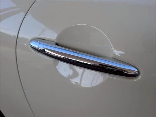 MINI クーパーD 純正HDDナビ バックカメラ 前後コーナーセンサー マルチファンクションステアリング アイドリングストップ 横滑り防止 オートライト レインセンサー コンフォートアクセス ETC アンビエントライト(7枚目)