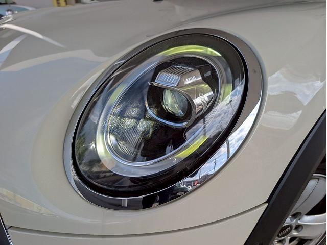 MINI クーパーD 純正HDDナビ バックカメラ 前後コーナーセンサー マルチファンクションステアリング アイドリングストップ 横滑り防止 オートライト レインセンサー コンフォートアクセス ETC アンビエントライト(23枚目)