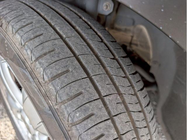 MINI クーパーD 純正HDDナビ バックカメラ 前後コーナーセンサー マルチファンクションステアリング アイドリングストップ 横滑り防止 オートライト レインセンサー コンフォートアクセス ETC アンビエントライト(26枚目)